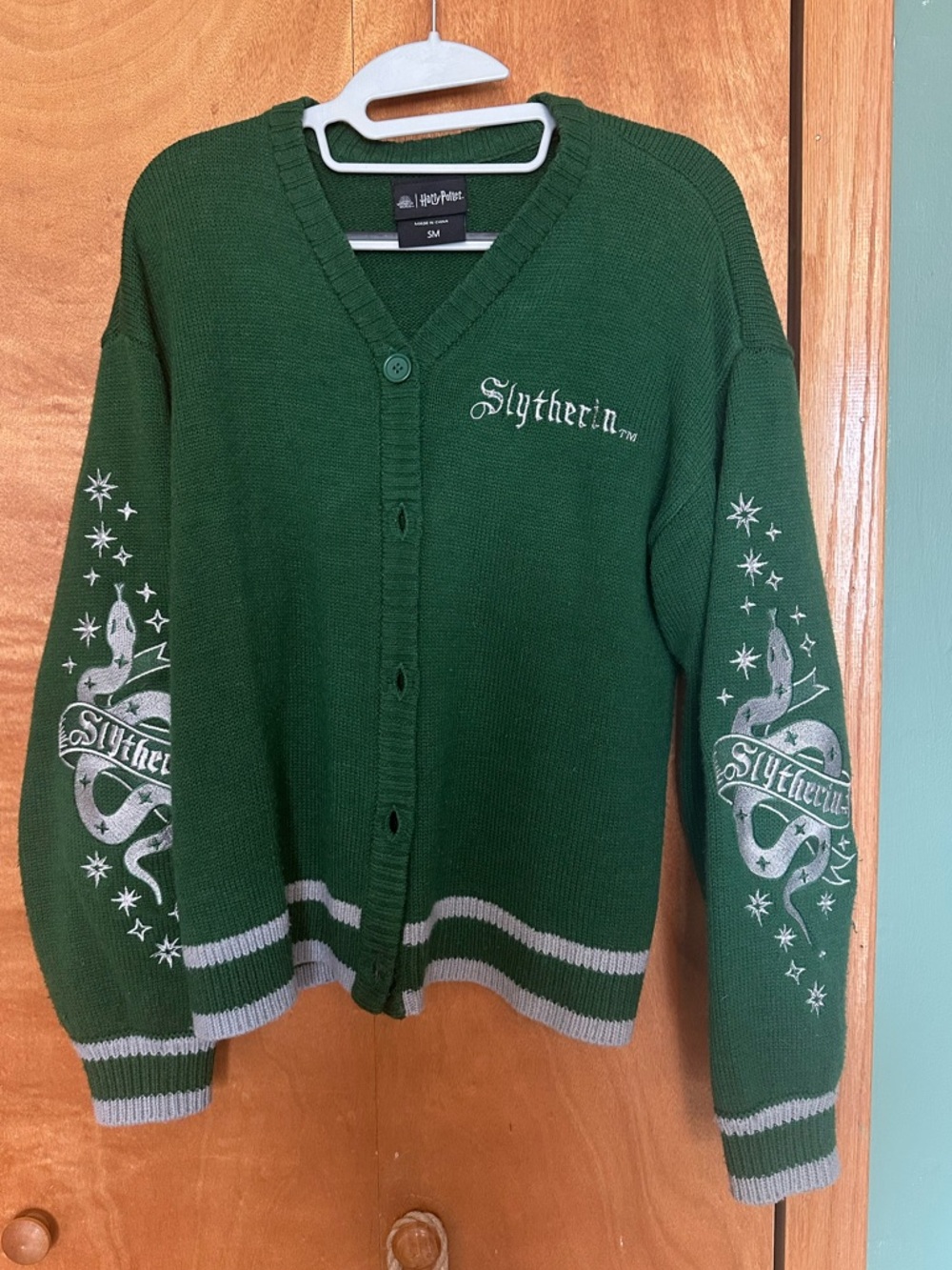 Warner Bros. Harry Potter Slytherin Green Cardigan Sweater small/medium